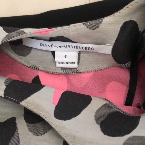 Diane von Furstenberg Dress Sz 6 - Picture 4 of 5